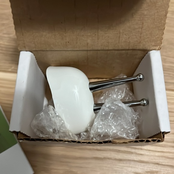 Nu Face Trinity ELE ( effective Lip & eye ) Attachment - Picture 2 of 4